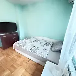 Διαμέρισμα New Cozy 3 Bedroom 90m2 *