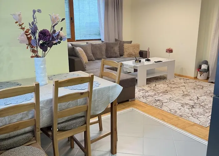 New Cozy 3 Bedroom 90m2 Appartamento *